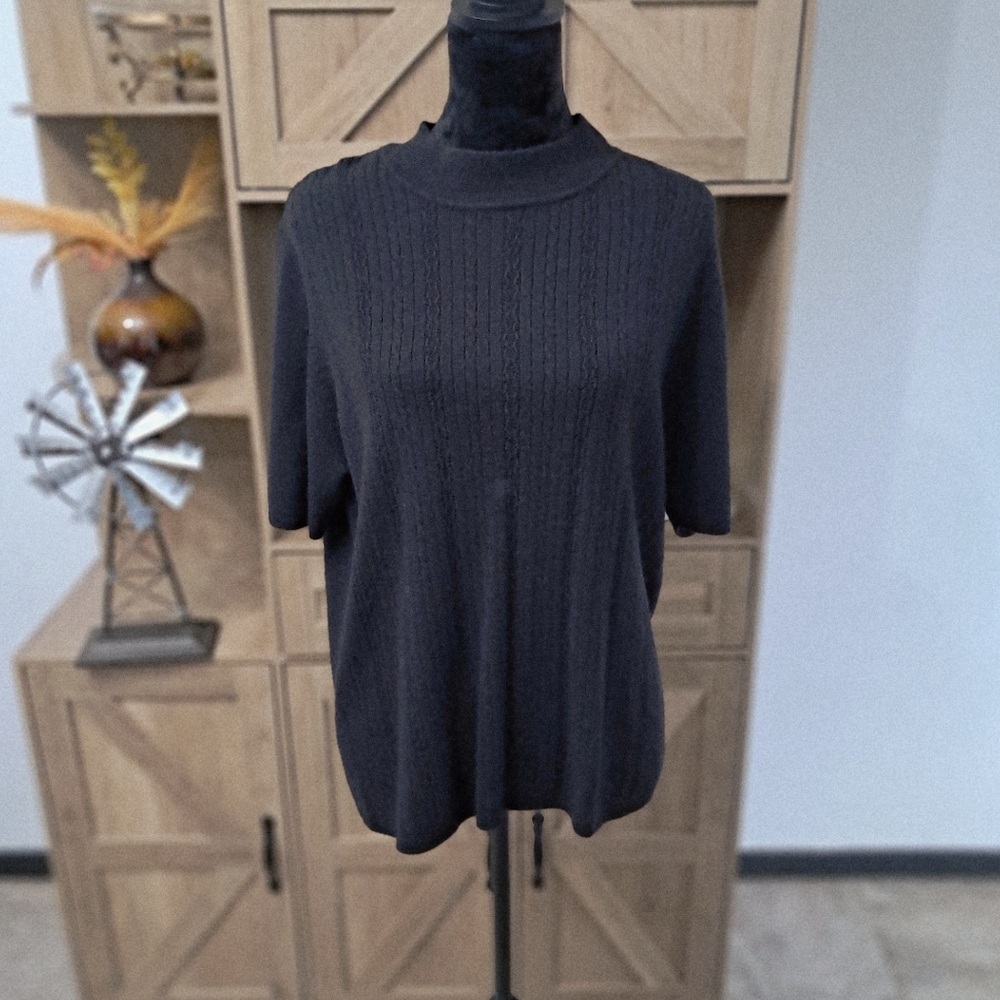 Vintage Koret Sweater Black Short Sleeve Back Zip Cable Knit Pattern High Neck